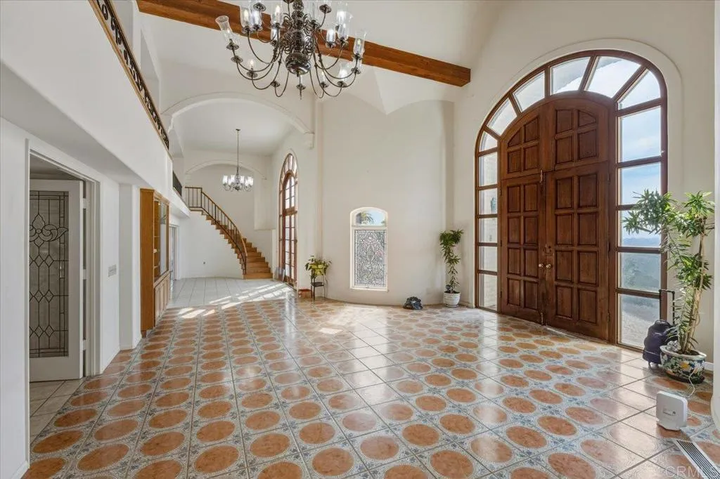 https://cdn.realtyfeed.com/cdn/127/306647108/d0272c11e1483e13c54ad395ef0baf60.webp