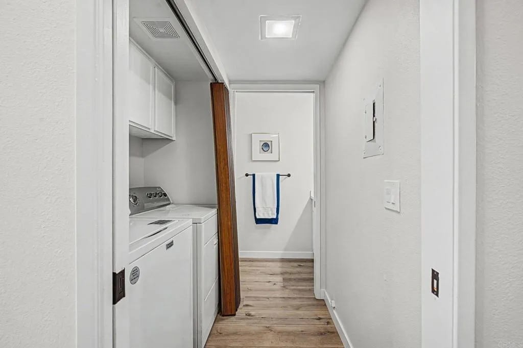 https://cdn.realtyfeed.com/cdn/127/306647110/30be3746329d0b8bdae3b60b50ee2a12.webp
