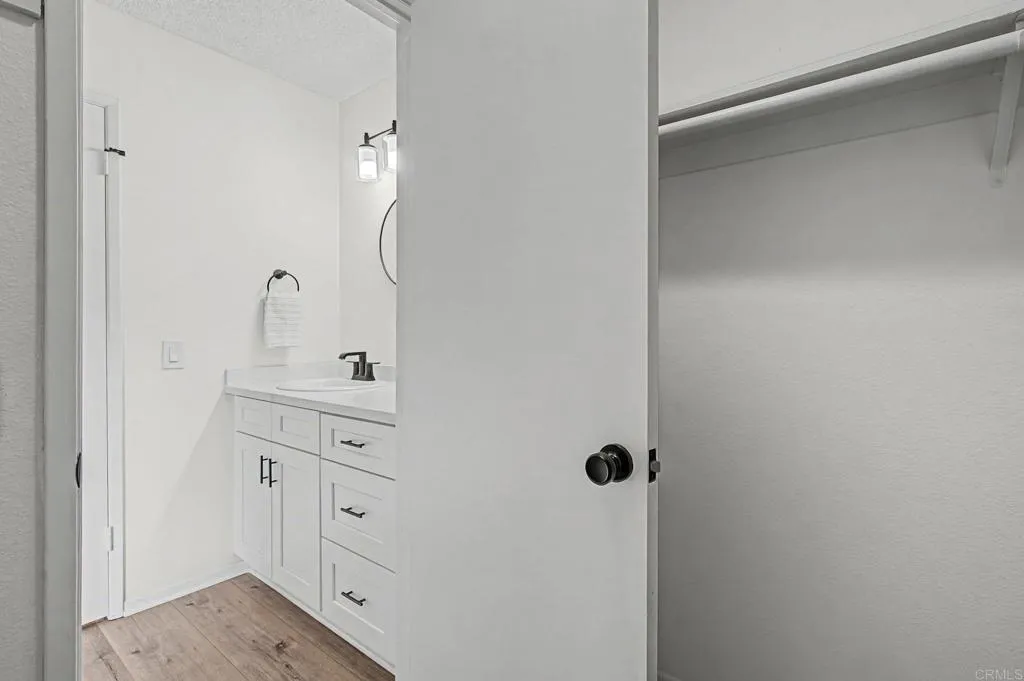 https://cdn.realtyfeed.com/cdn/127/306647110/4520b31976221ecf94fde4951831220b.webp