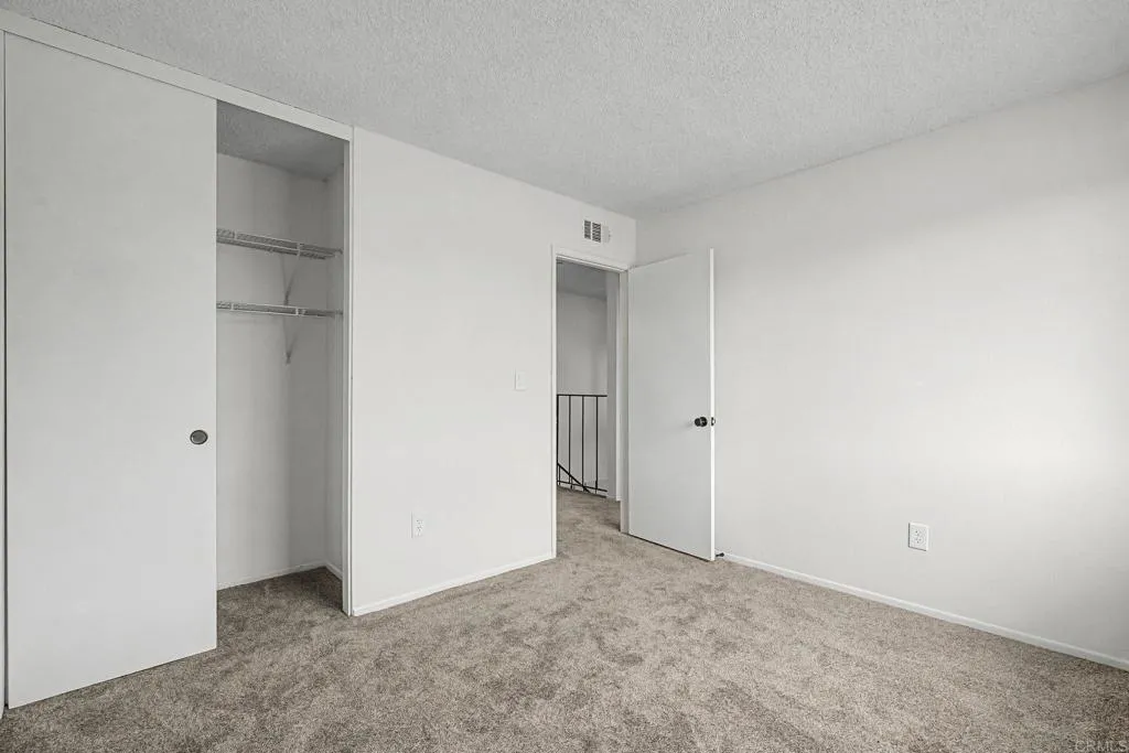 https://cdn.realtyfeed.com/cdn/127/306647110/6f5ca32e5a36d5728d07c81960883fea.webp