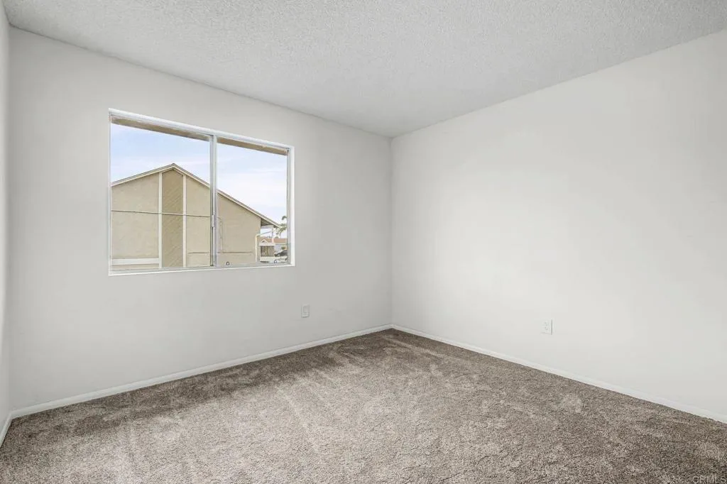 https://cdn.realtyfeed.com/cdn/127/306647110/e6f03adf4e796fce5731a7b017f312c3.webp