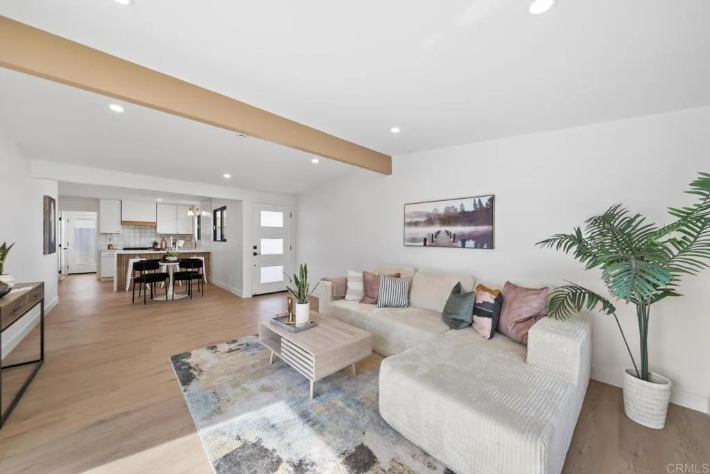https://cdn.realtyfeed.com/cdn/127/306647124/750c6d346b66d510b99dc0d4477c019c.webp