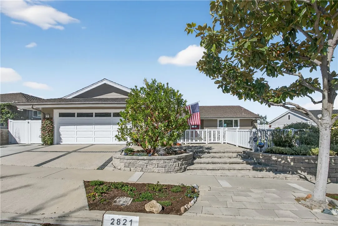 2821 Alta Vista