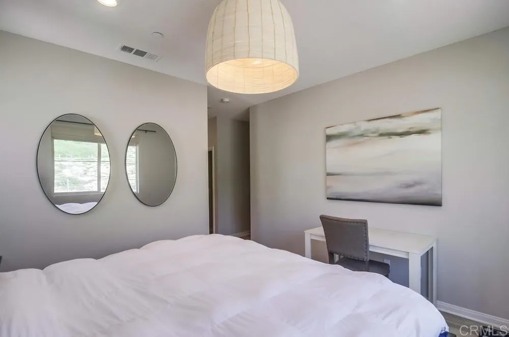https://cdn.realtyfeed.com/cdn/127/306647159/a6e667a003559538fac3b9043ae76af6.webp