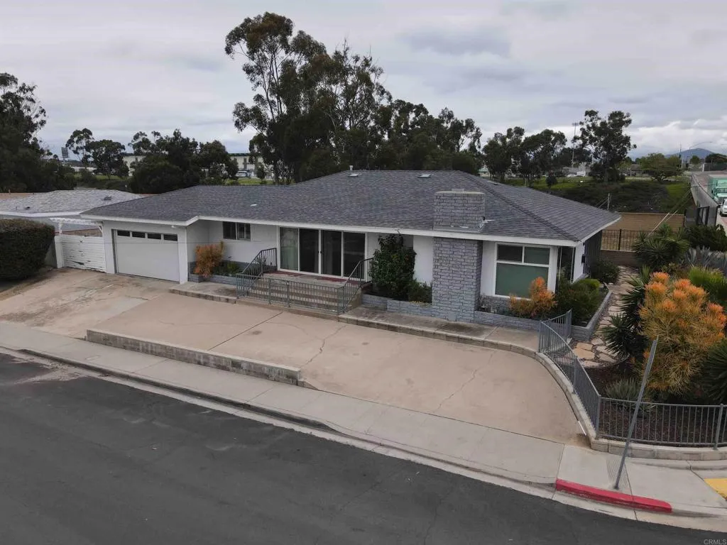https://cdn.realtyfeed.com/cdn/127/306647216/fea1a3463781923778a98c0da4b07534.webp