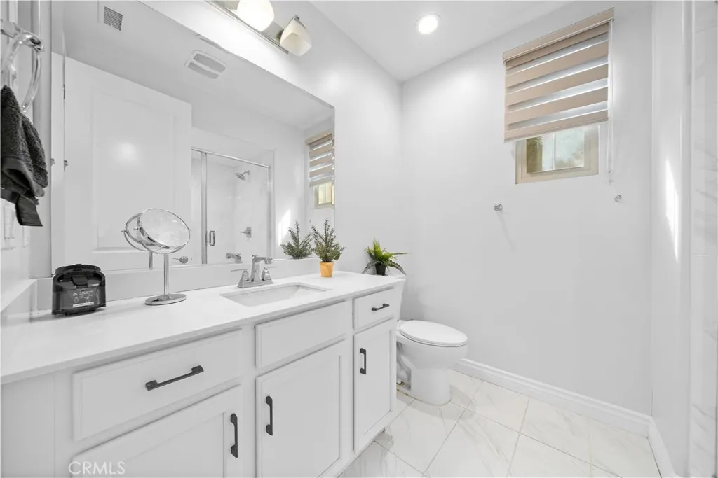 125 Lovelace, Irvine, CA 92620 - Photo 5 of 41, Irvine, CA