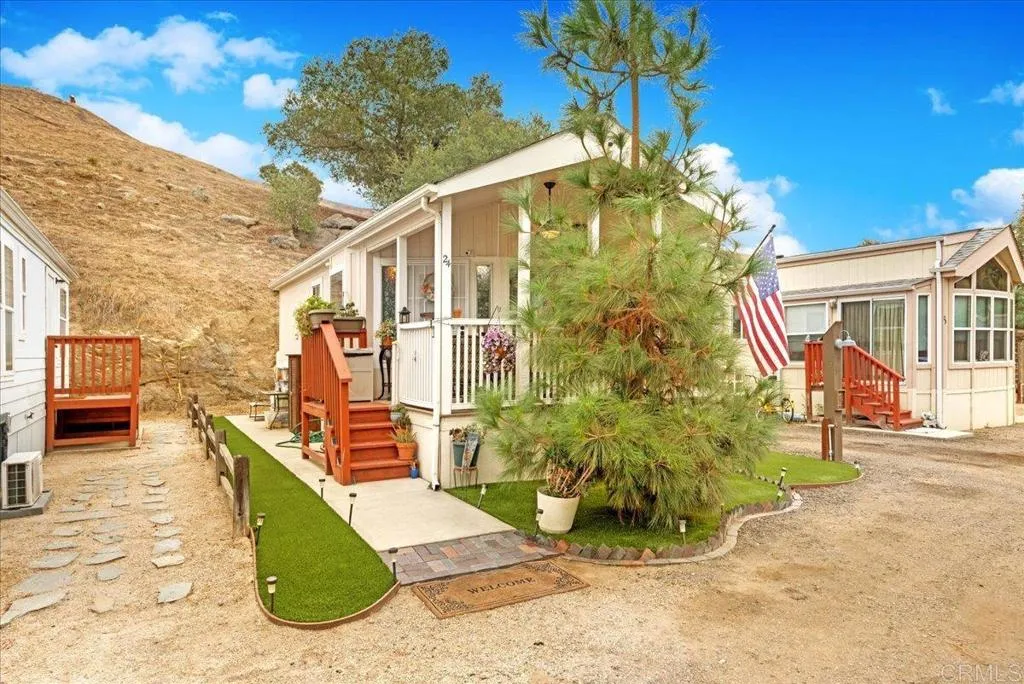 https://cdn.realtyfeed.com/cdn/127/306647272/b163383c015d3989035b64cc5d9a9b64.webp
