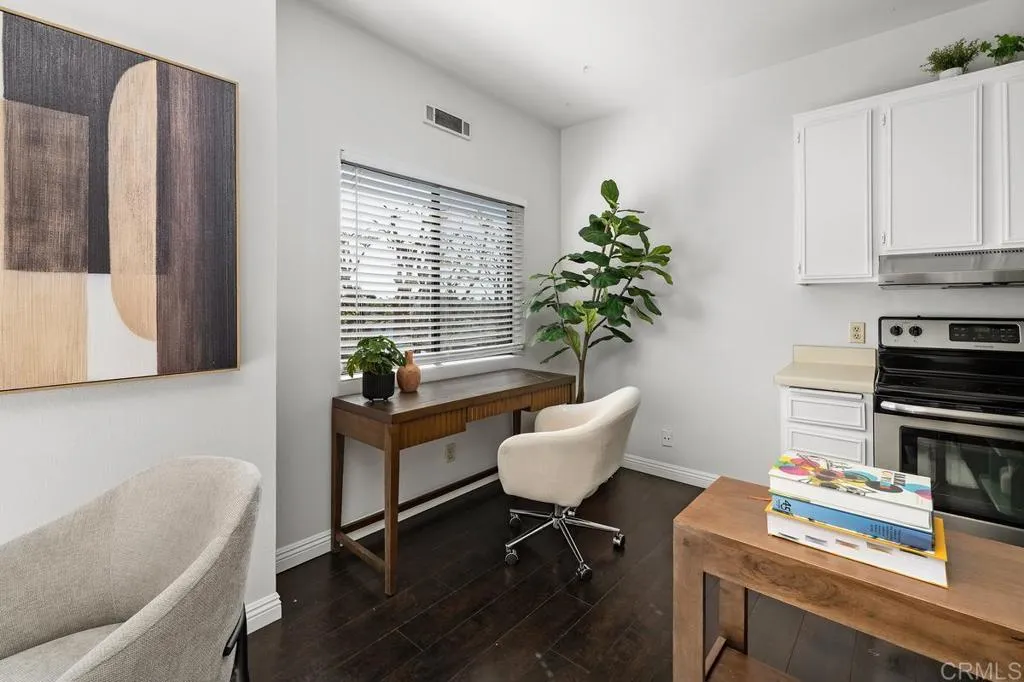https://cdn.realtyfeed.com/cdn/127/306647279/32acc0303ceb0a3750b7238471eab0dd.webp