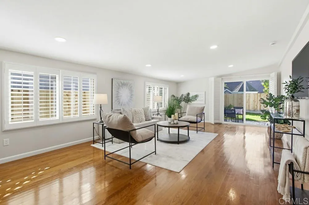 https://cdn.realtyfeed.com/cdn/127/306647329/4f8f3eacfcf8816ba8e61069325ce849.webp