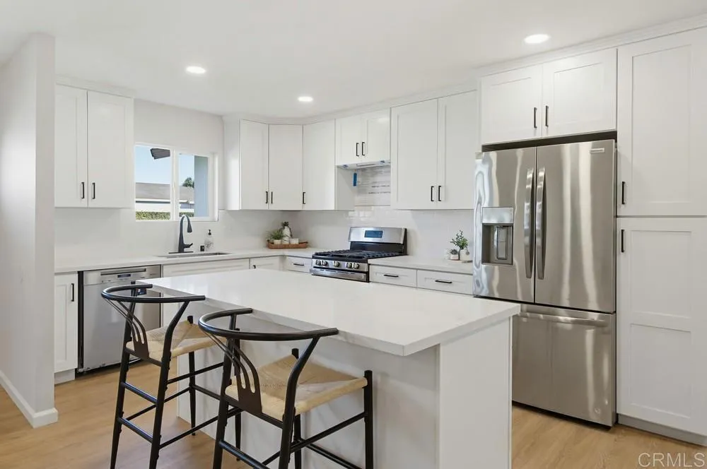 https://cdn.realtyfeed.com/cdn/127/306647329/5f044876b8500a3eeace7dc9b16661db.webp