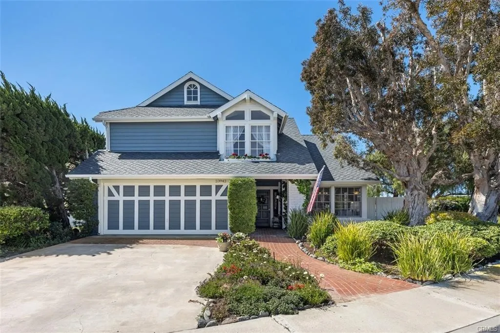 29059 Meadow Glen Way W, Escondido, CA, 92026