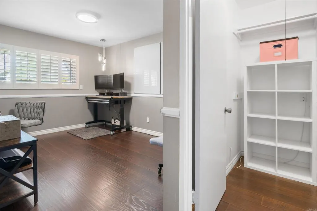 https://cdn.realtyfeed.com/cdn/127/306647372/90361e80f9515d7f01bf11b7c6481bf6.webp