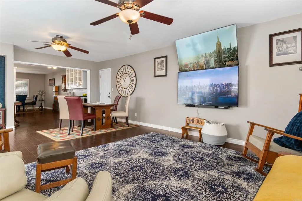 https://cdn.realtyfeed.com/cdn/127/306647372/9108e20486bc1662f708202ea17dfa8e.webp