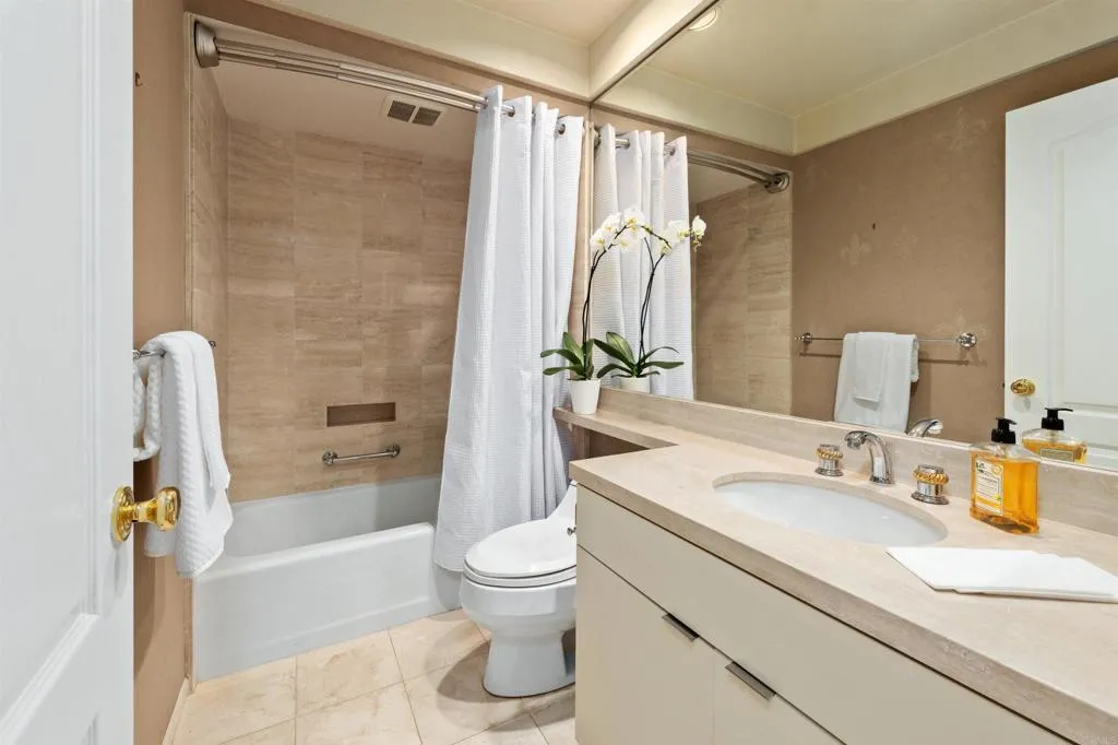 https://cdn.realtyfeed.com/cdn/127/306647426/59787b042468530ba58f79f669a73e3a.webp