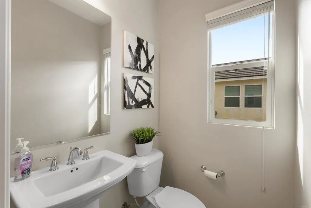 https://cdn.realtyfeed.com/cdn/127/306647454/47b8c6bfbe931ee269a66d8d7d633631.webp