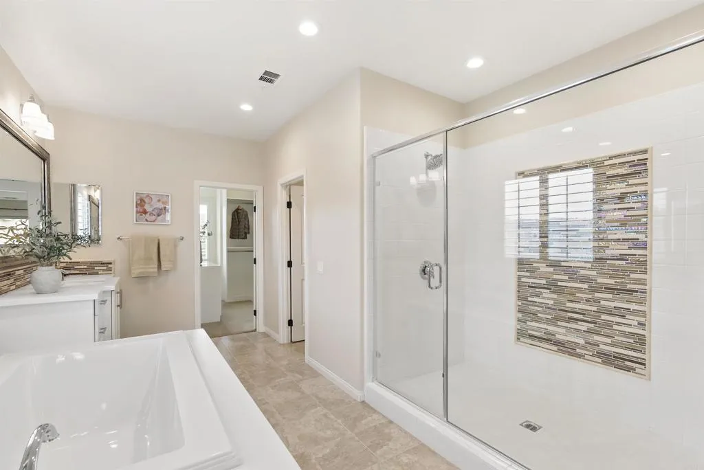 https://cdn.realtyfeed.com/cdn/127/306647454/8e0e09baffef9f5e2137815d792ac688.webp