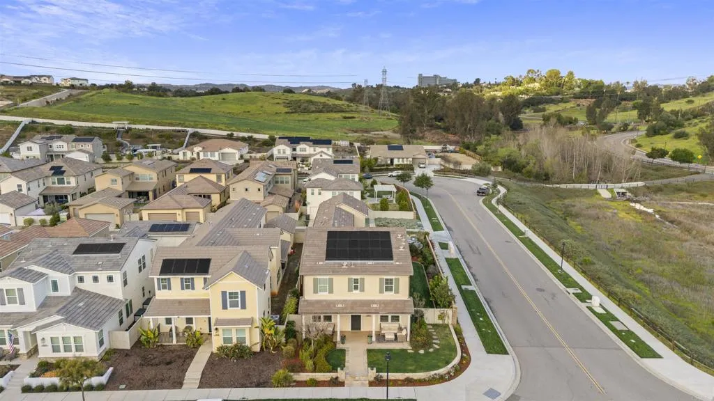 https://cdn.realtyfeed.com/cdn/127/306647454/d6b8457fd433706058badc4a51294b6f.webp