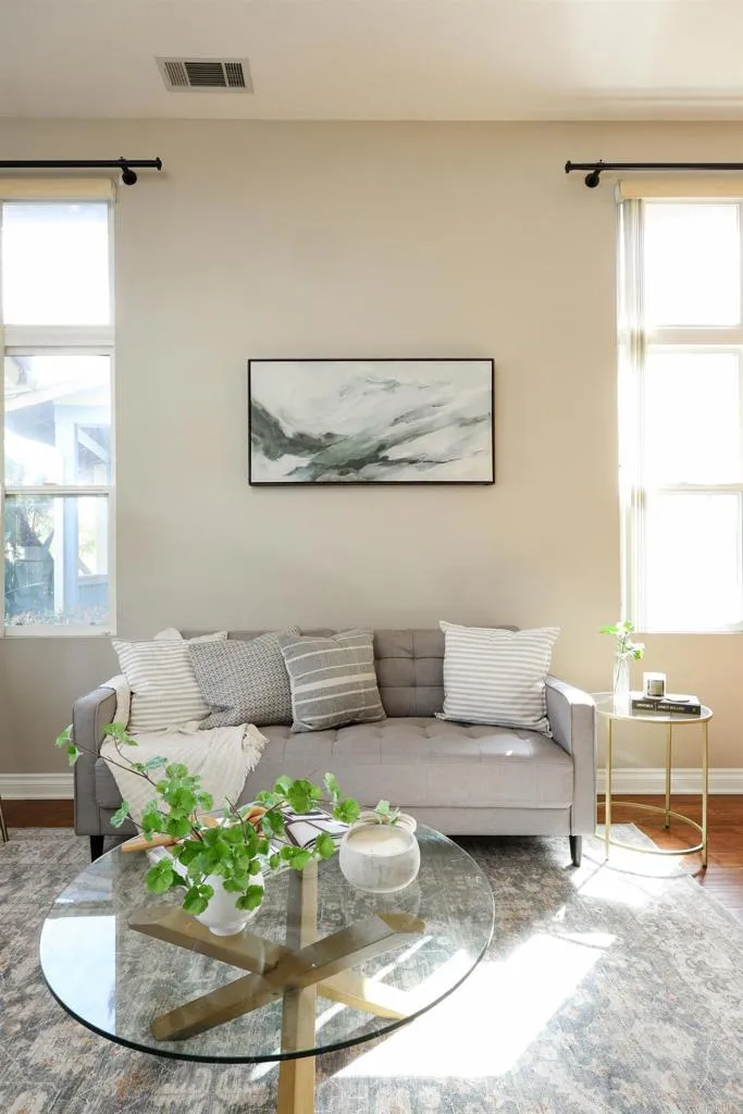 https://cdn.realtyfeed.com/cdn/127/306647457/22ce5e5e414436750f6f5de27c01fafe.webp