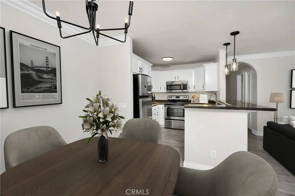 Photo #17: LG26037317 Listing: Photo #17