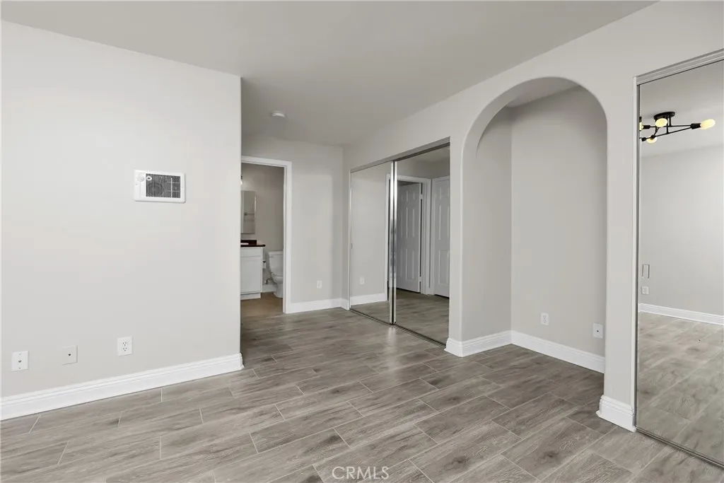 Photo #26: LG26037317 Listing: Photo #26