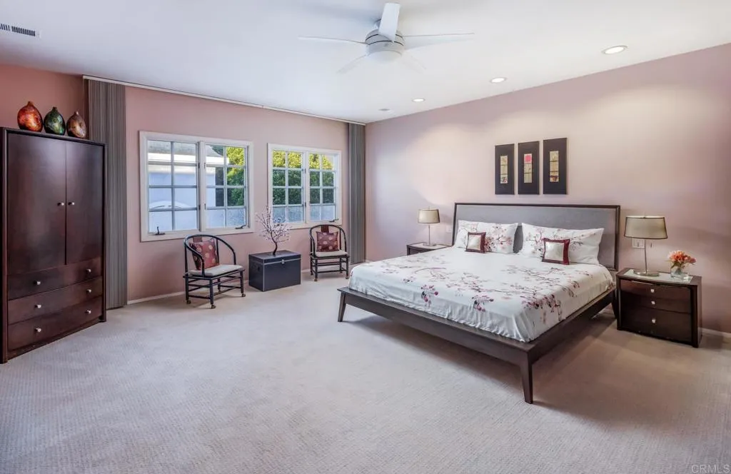 https://cdn.realtyfeed.com/cdn/127/306647497/63fc4952924b132459fd6cc57d9b23aa.webp