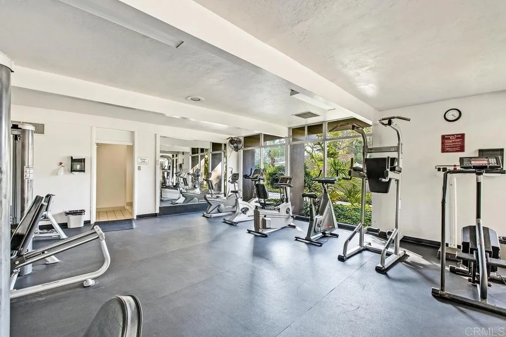 https://cdn.realtyfeed.com/cdn/127/306647500/7b9680a90e4b15fc858e2560779695a7.webp