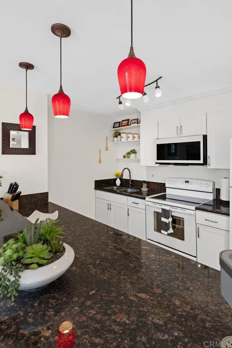 https://cdn.realtyfeed.com/cdn/127/306647500/e848d350f908b4722822136d6648983c.webp