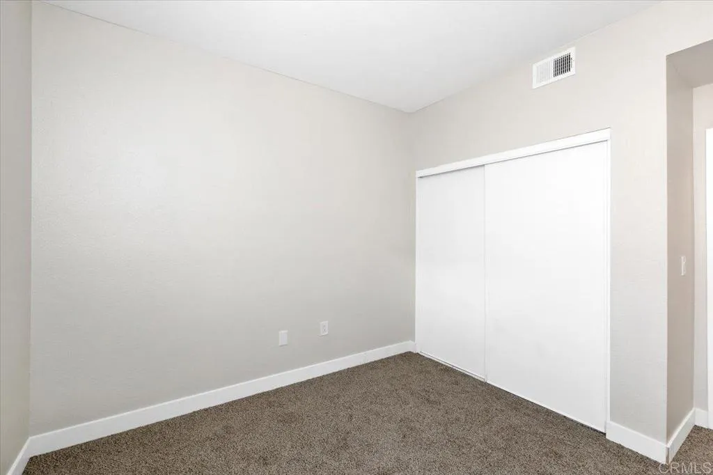https://cdn.realtyfeed.com/cdn/127/306647507/5946912e065233f93ed288859c0594f4.webp