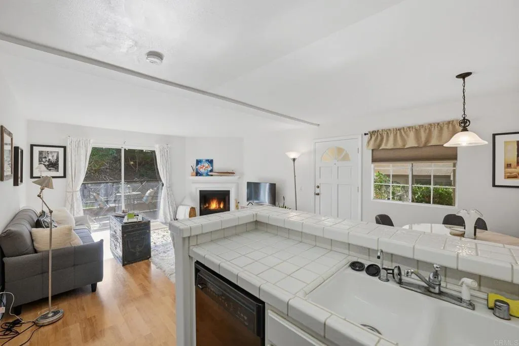 Photo #12: NDP2601609 Listing: Photo #12