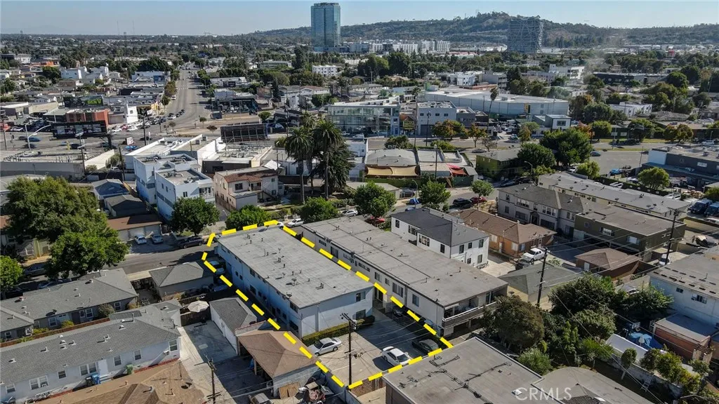 2615 Chariton Street, Los Angeles, CA 90034 - Photo 2 of 21, Los Angeles, CA