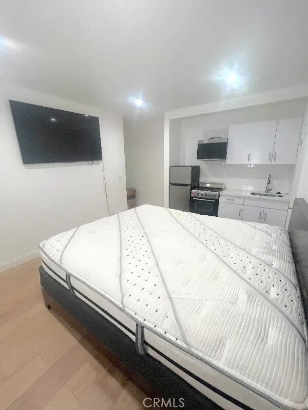 1444 15th Street Unit 8, Santa Monica, CA 90404 - Photo 4 of 12, Santa Monica, CA