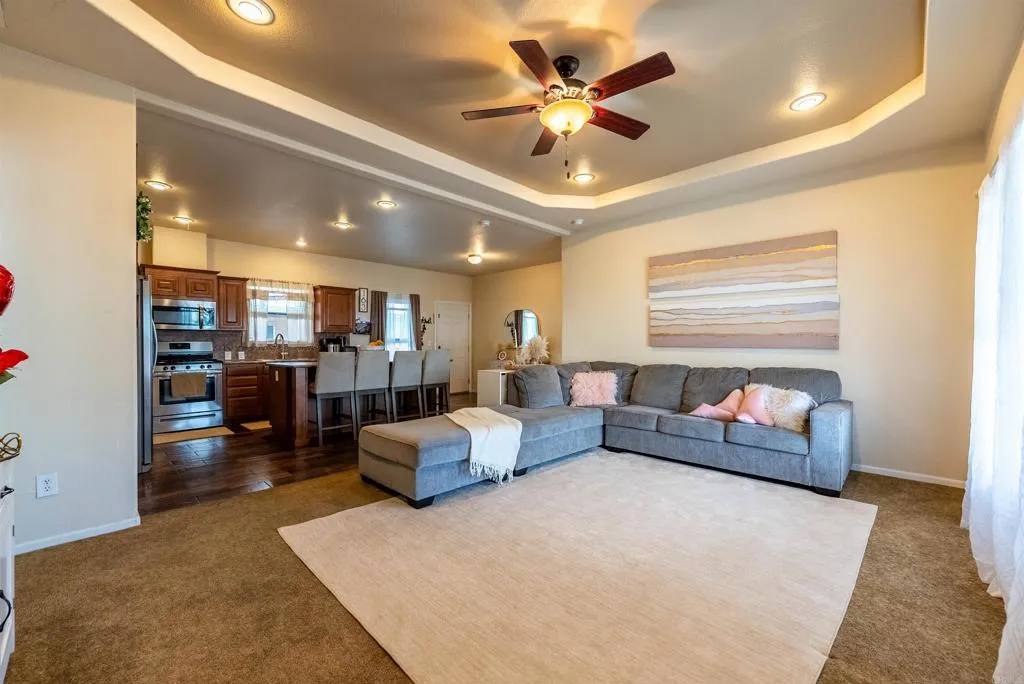 1850 Lincoln Unit Spc 163, El Centro, CA 92243 - Photo 5 of 31, El Centro, CA