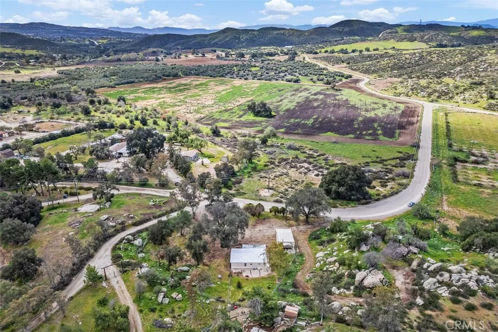 42580 E Benton, Hemet, CA 92544 - Photo 3 of 31, Hemet, CA