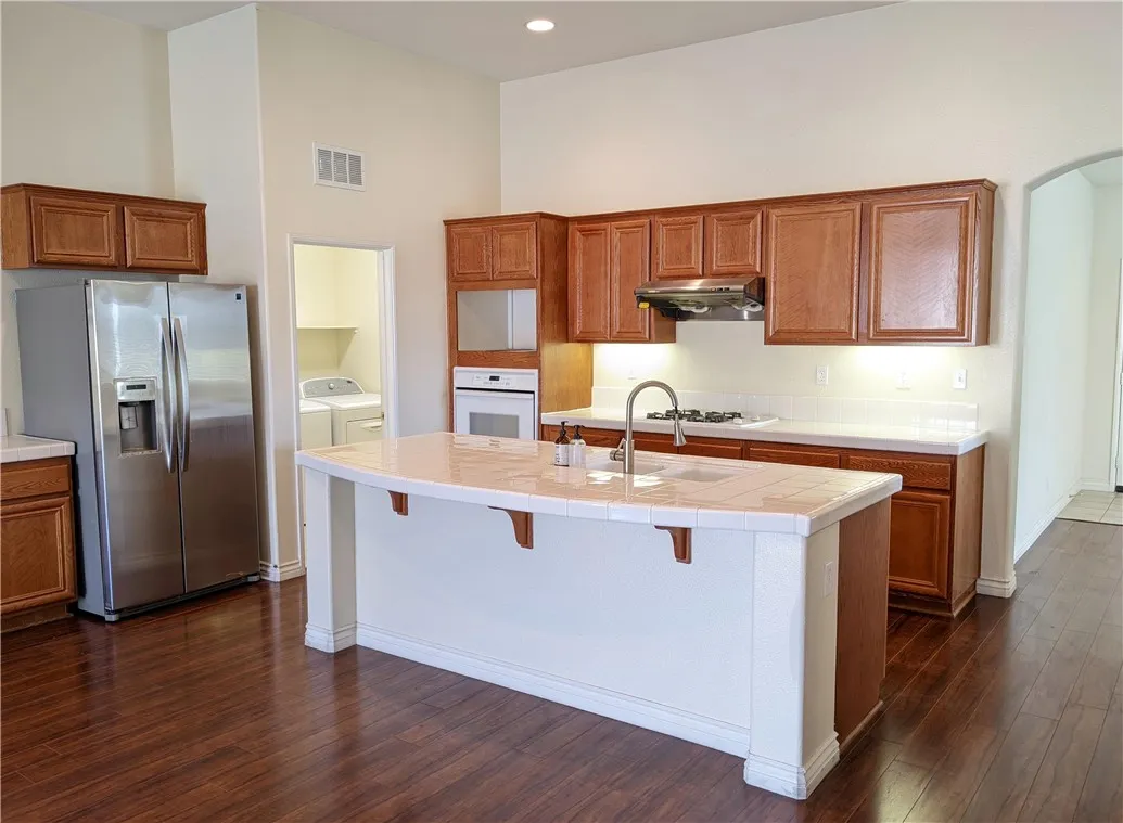 6490 Hunter Road, Eastvale, CA 92880 - Photo 4 of 14, Eastvale, CA