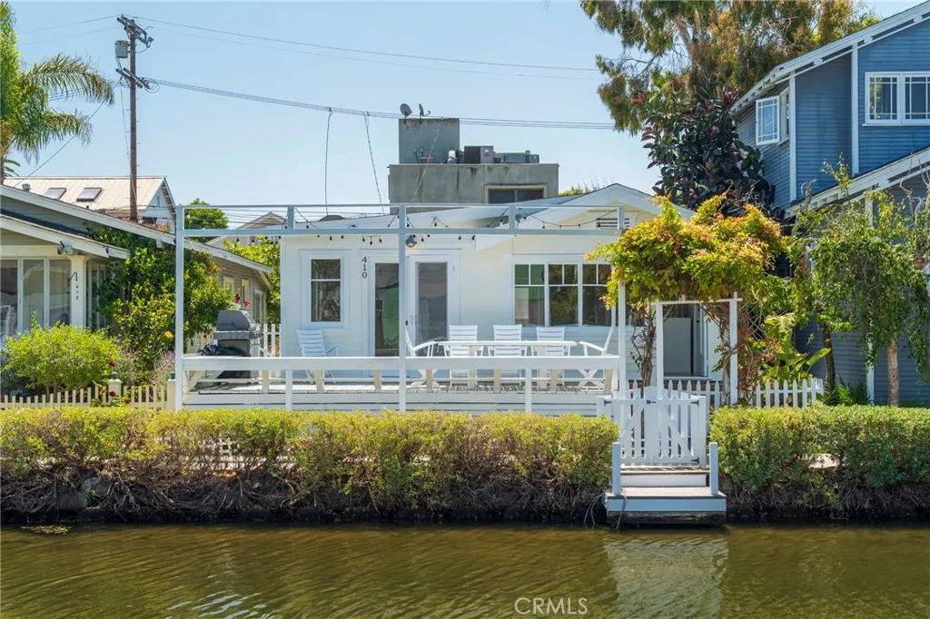 410 Carroll Canal