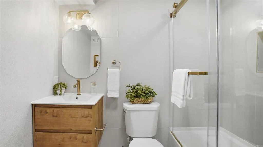 Photo #18: PTP2601329 Listing: Photo #18