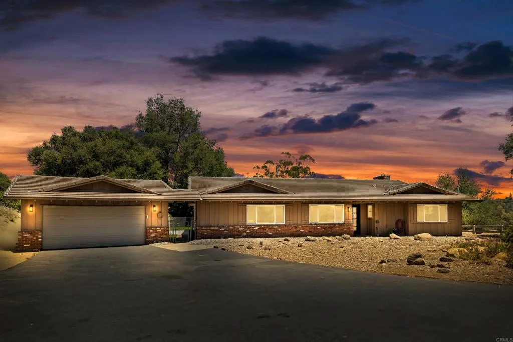 https://cdn.realtyfeed.com/cdn/127/306647776/c91374382930b3440c080282374e9530.webp