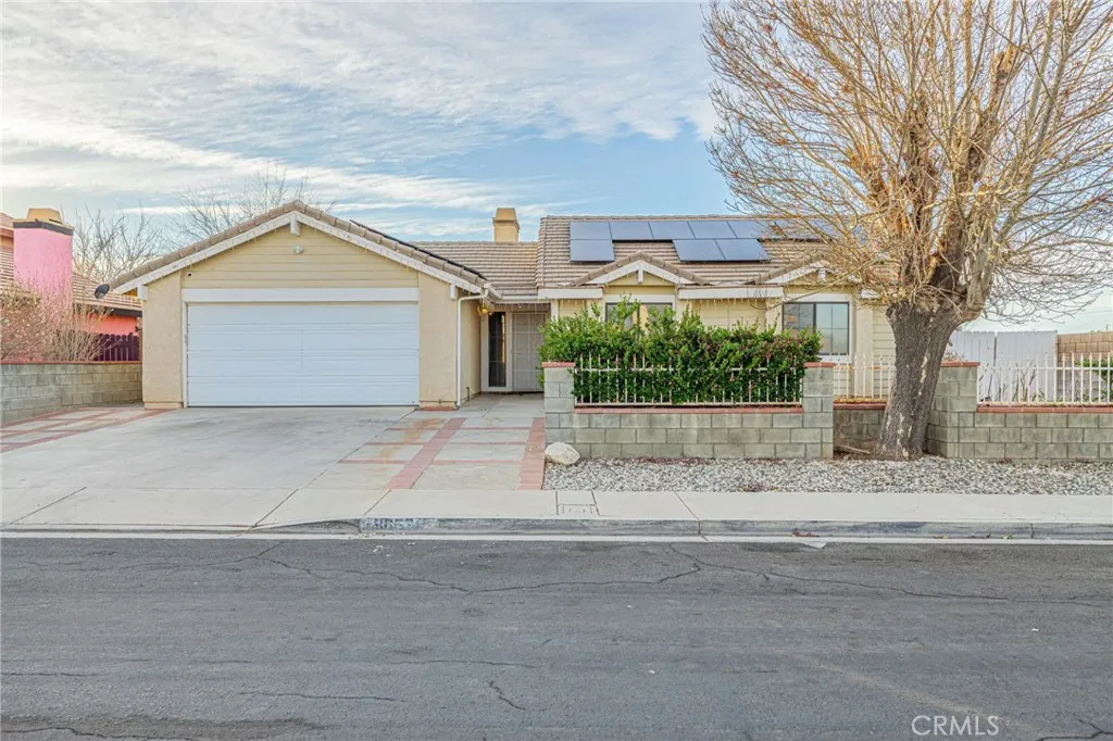 Palmdale, CA 93550