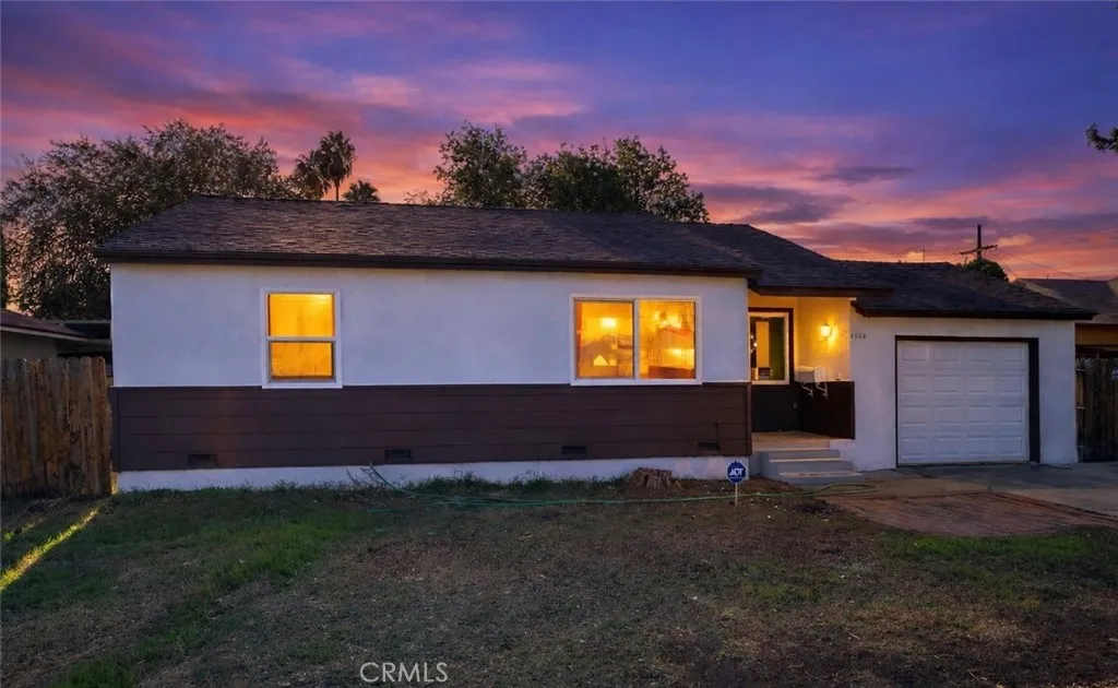 4364 Via San Luis