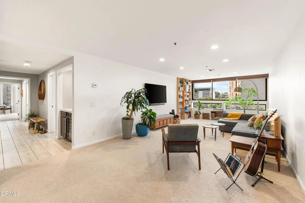 880 W 1st Street Unit 302, Los Angeles, CA 90012 - Photo 5 of 71, Los Angeles, CA