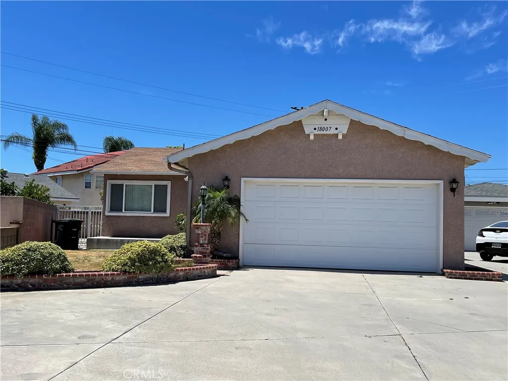18007 Belshire Avenue, Artesia, CA 90701 - Main photo, Artesia, CA