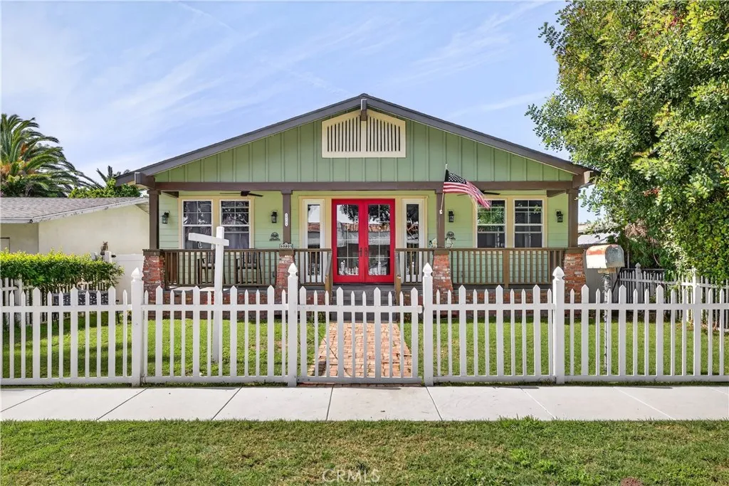 Los Alamitos, CA 90720