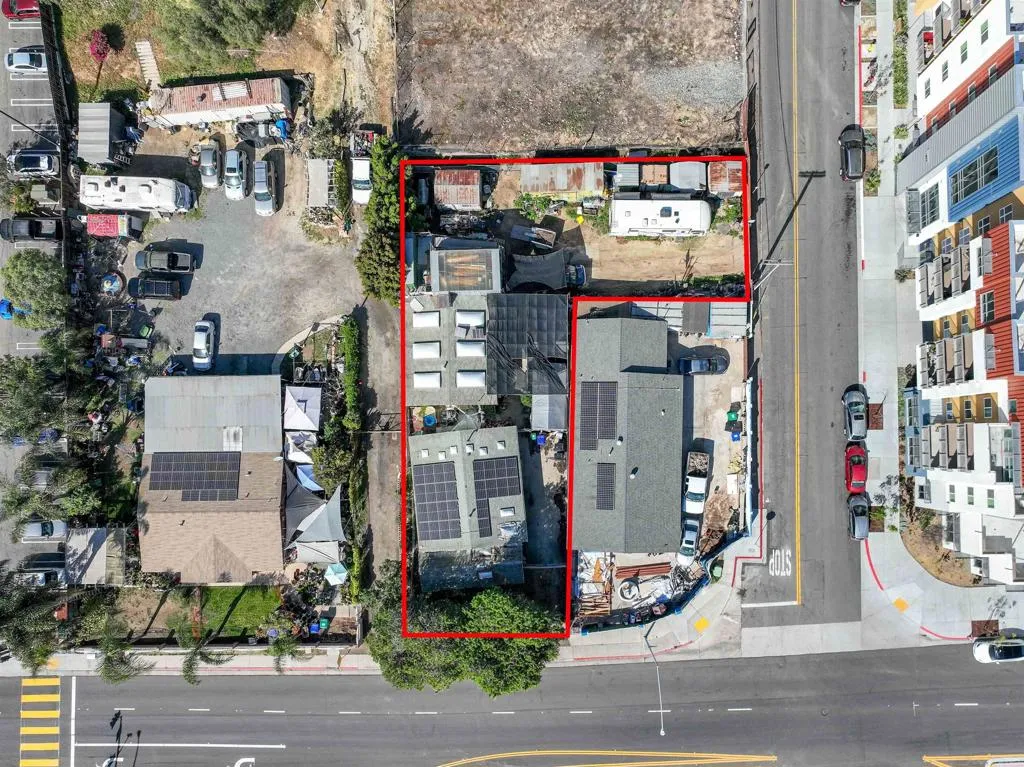 https://cdn.realtyfeed.com/cdn/127/306647952/83a494852d796e09949c21781733a43b.webp