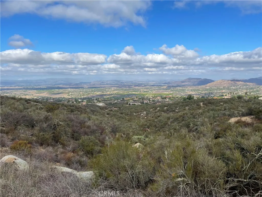 4 Esplendida, Temecula, CA 92592 - Photo 2 of 2, Temecula, CA