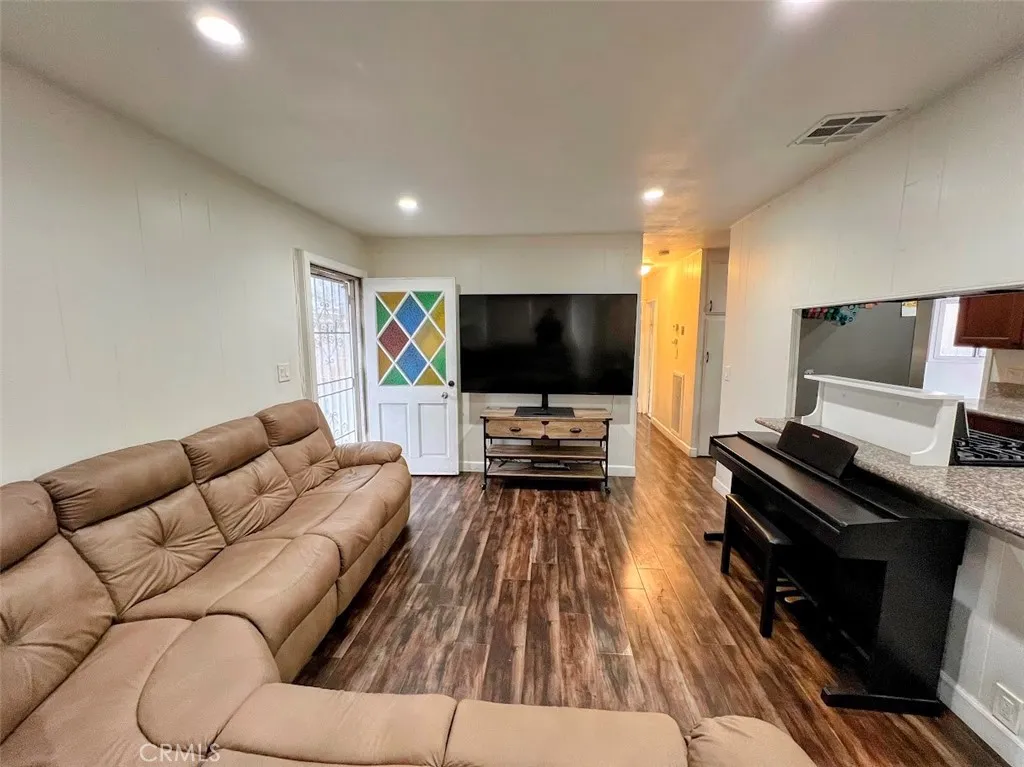 16600 Orange Unit 124, Paramount, CA 90723 - Photo 3 of 16, Paramount, CA