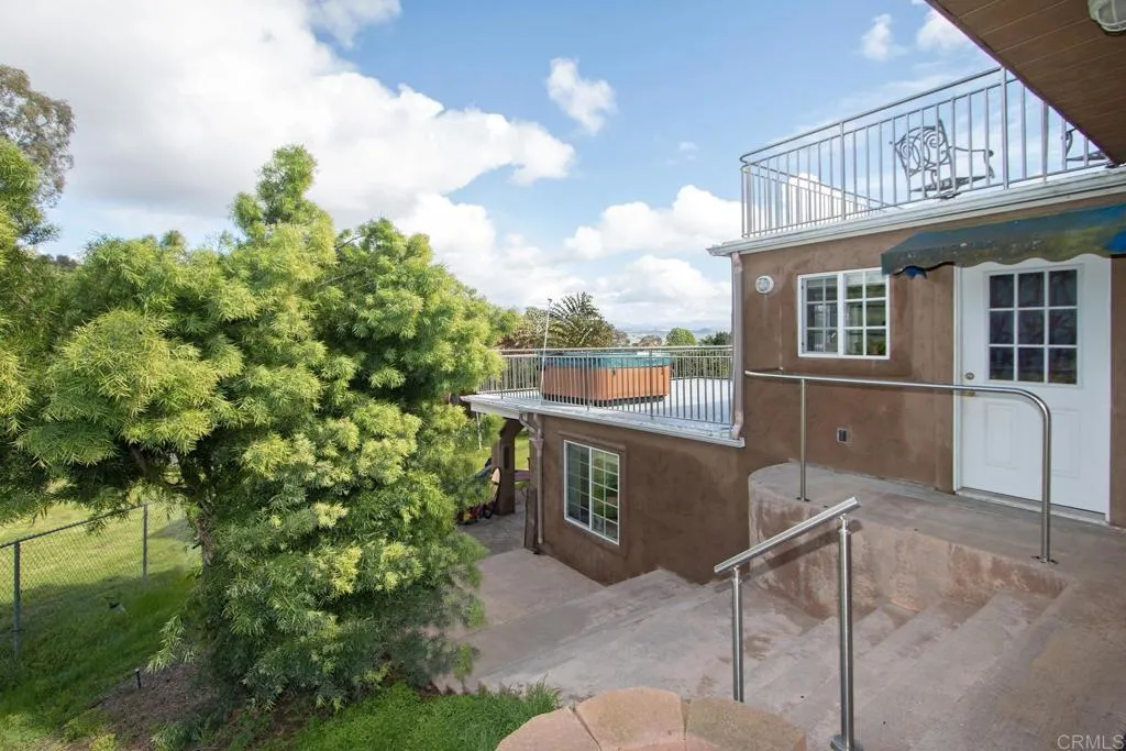 405 Solana Real, Fallbrook, CA 92028 - Photo 4 of 36, Fallbrook, CA