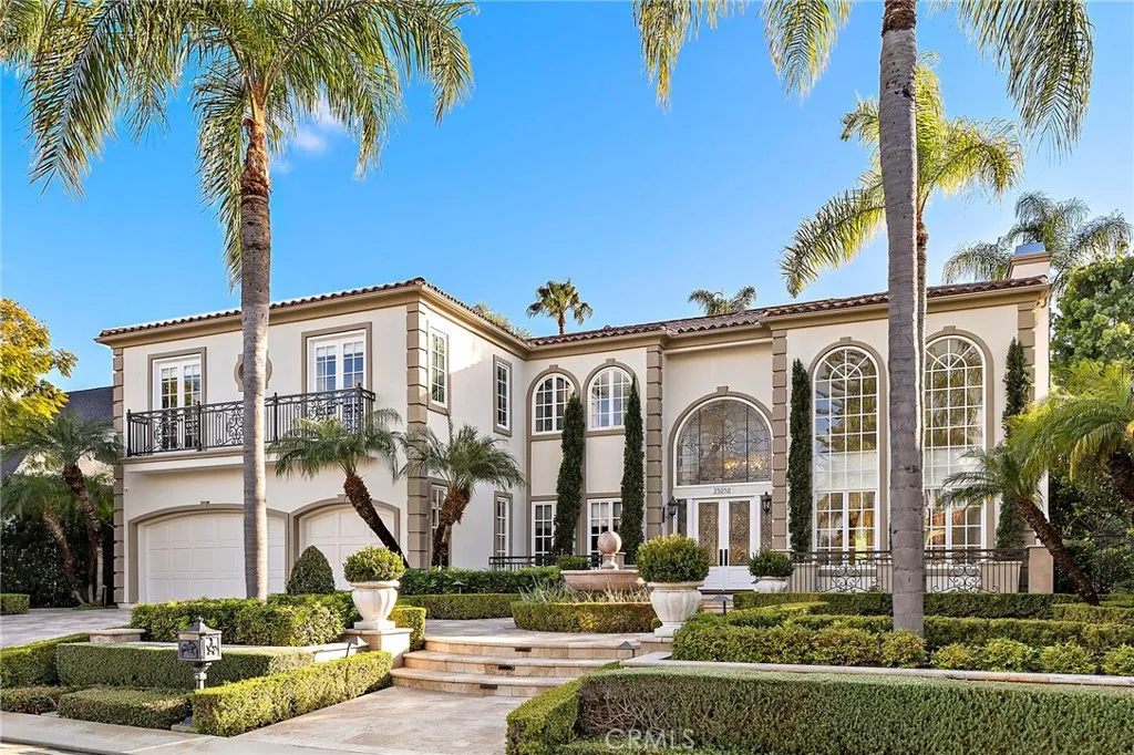 Laguna Hills, CA 92653