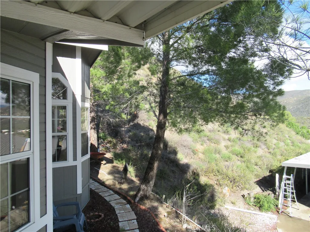 https://cdn.realtyfeed.com/cdn/127/306648035/e51a0096c1f7a8916adb567a22ec1cec.webp