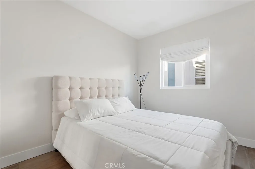 Photo #11: PT26037521 Listing: Photo #11