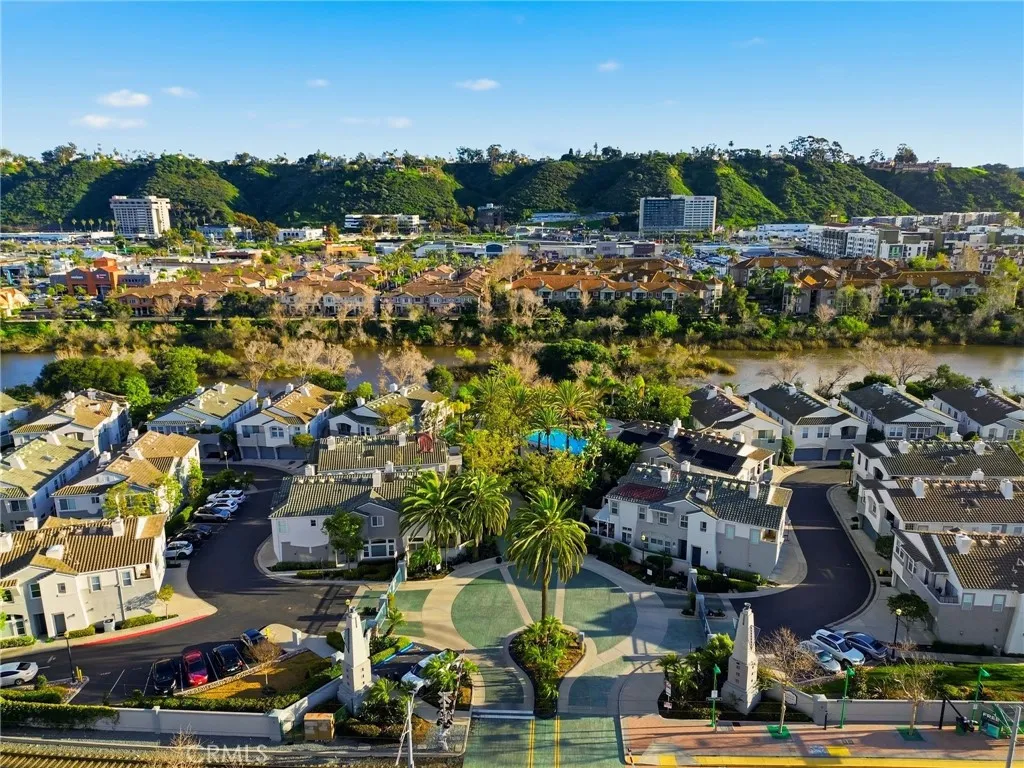 Photo #25: PT26037521 Listing: Photo #25